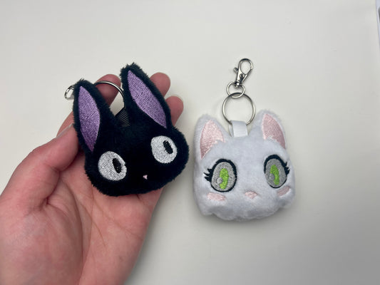 Couples Black and White Charm Keychain, Cat, Animal Monsters, Anime Themed, Handmade Plushie Keychain, Made to Order
