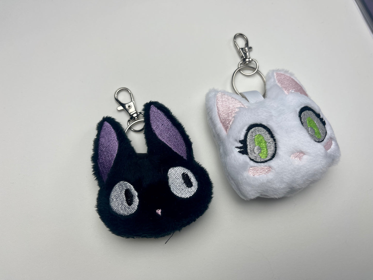 Couples Black and White Charm Keychain, Cat, Animal Monsters, Anime Themed, Handmade Plushie Keychain, Made to Order